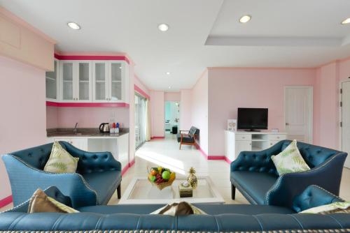 Imagen de la habitación del Hotel The Grand Paradise Suite. Foto 9