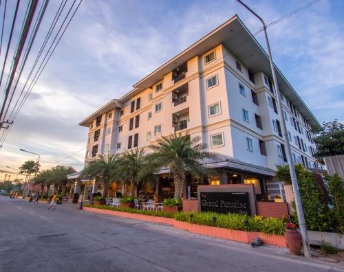 Imagen general del Hotel The Grand Paradise Suite. Foto 3