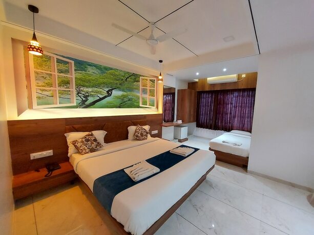 Imagen de la habitación del Hotel The Grand Piano. Foto 15