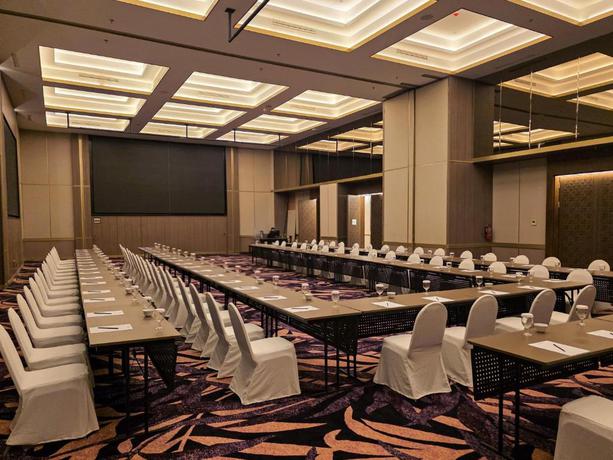 Imagen de los interiores del Hotel The Grand Platinum Jakarta. Foto 33