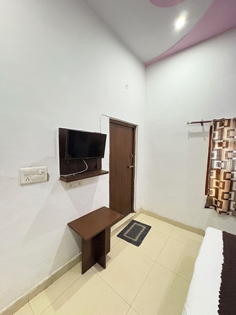 Imagen de la habitación del Hotel The Grand Plaza Agra. Foto 7
