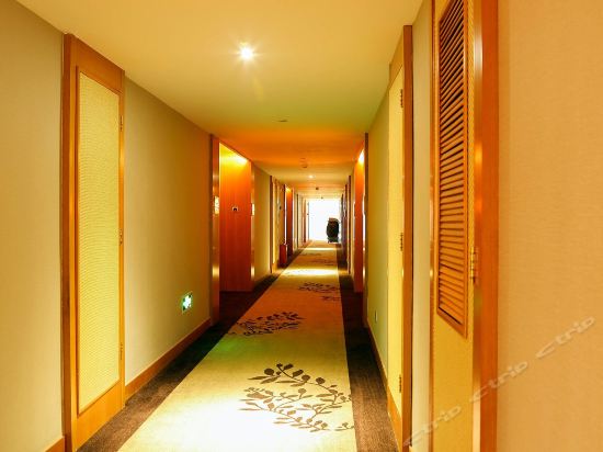 Imagen general del Hotel The Grand Plaza, Ji'an. Foto 2