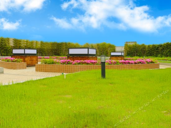 Imagen de los exteriores del Hotel The Grand Plaza, Ji'an. Foto 14