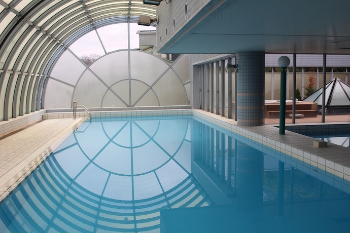 Imagen de la piscina del Hotel The Grand Resort Princess Arima. Foto 19