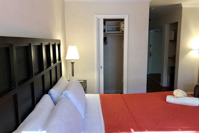 Imagen de la habitación del Hotel The Grand Resort and Spa - Men Only. Foto 17