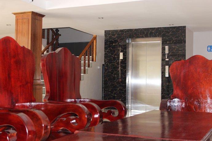 Imagen de los interiores del Hotel The Grand Riverside 2 Vangvieng. Foto 18