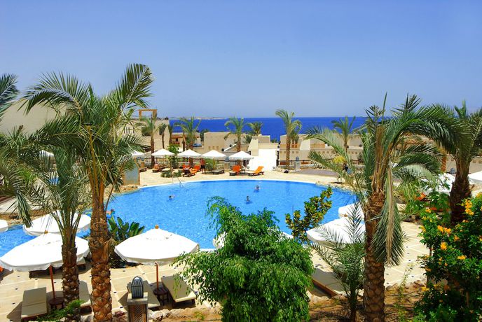 Imagen de la piscina del Hotel The Grand Sharm El Sheikh. Foto 19