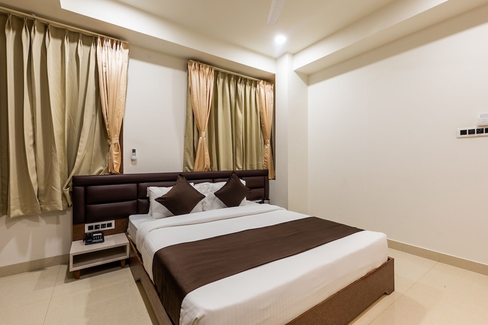 Imagen de la habitación del Hotel The Grand Shaurya. Foto 7
