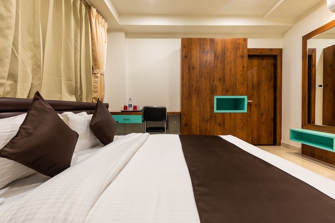 Imagen de la habitación del Hotel The Grand Shaurya. Foto 8
