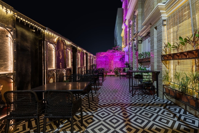 Imagen de los interiores del Hotel The Grand Shaurya. Foto 15