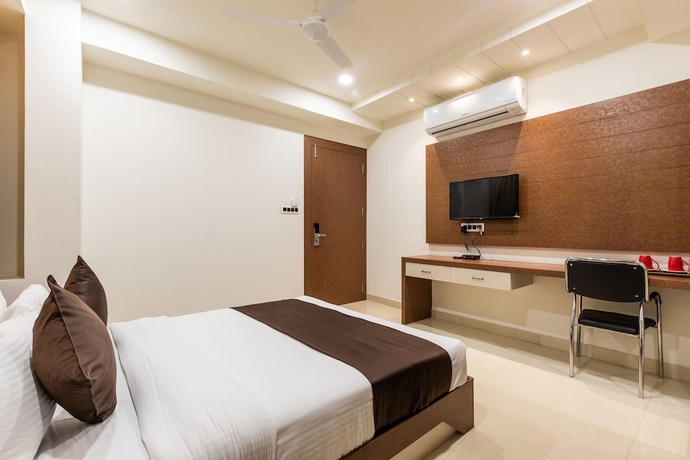 Imagen de la habitación del Hotel The Grand Shaurya. Foto 11