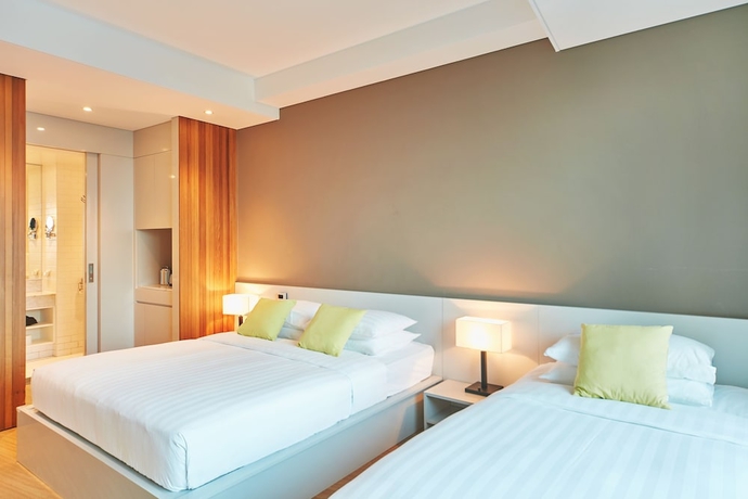 Imagen de la habitación del Hotel The Grand Sumorum. Foto 9