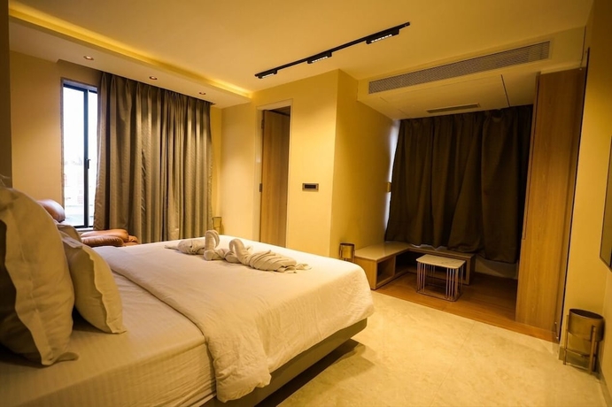 Imagen de la habitación del Hotel The Grand Sun City and Resort. Foto 8