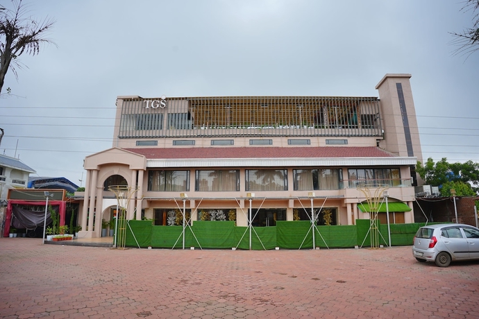 Imagen general del Hotel The Grand Sun City and Resort. Foto 1