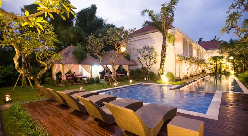 Imagen de la habitación del Hotel The Grand Sunti Resort. Foto 5