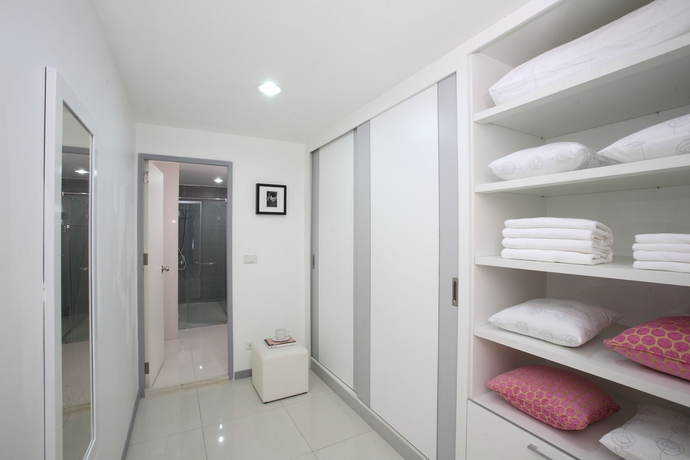 Imagen de la habitación del Hotel The Grand Suree Residence. Foto 8