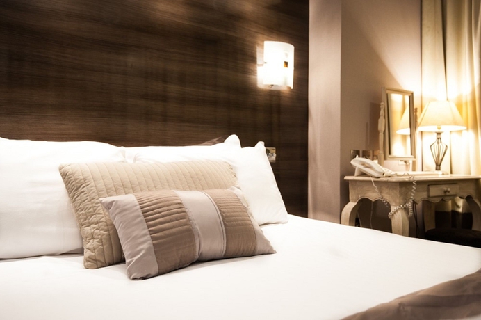 Imagen de la habitación del Hotel The Grand Swansea. Foto 5