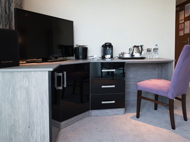 Imagen de la habitación del Hotel The Grand Swansea. Foto 10