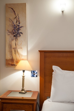 Imagen de la habitación del Hotel The Grand Swansea. Foto 13