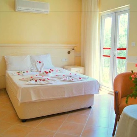 Imagen de la habitación del Hotel The Grand &Uuml;&ccedil;el. Foto 3