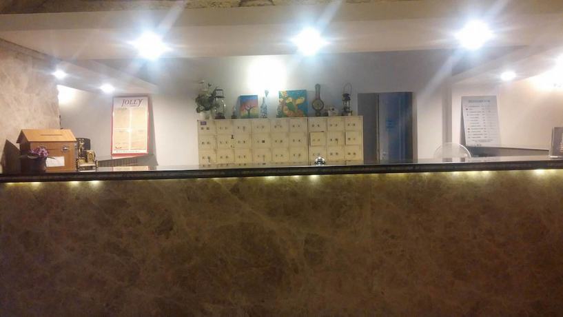 Imagen de los interiores del Hotel The Grand &Uuml;&ccedil;el. Foto 15