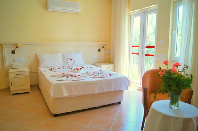 Imagen de la habitación del Hotel The Grand &Uuml;&ccedil;el. Foto 13