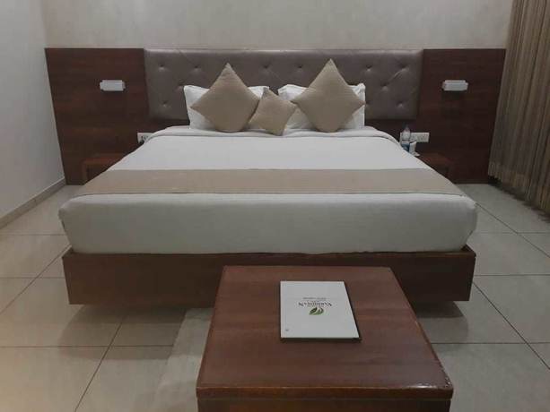 Imagen de la habitación del Hotel The Grand Vardhman. Foto 2