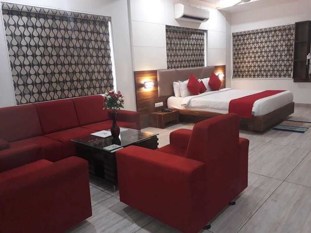 Imagen de la habitación del Hotel The Grand Vardhman. Foto 13
