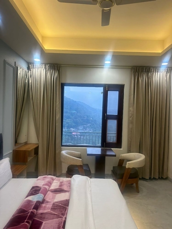 Imagen de la habitación del Hotel The Grand View, Baijnath. Foto 3