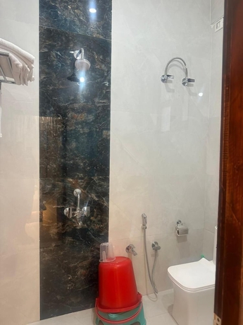 Imagen de la habitación del Hotel The Grand View, Baijnath. Foto 10