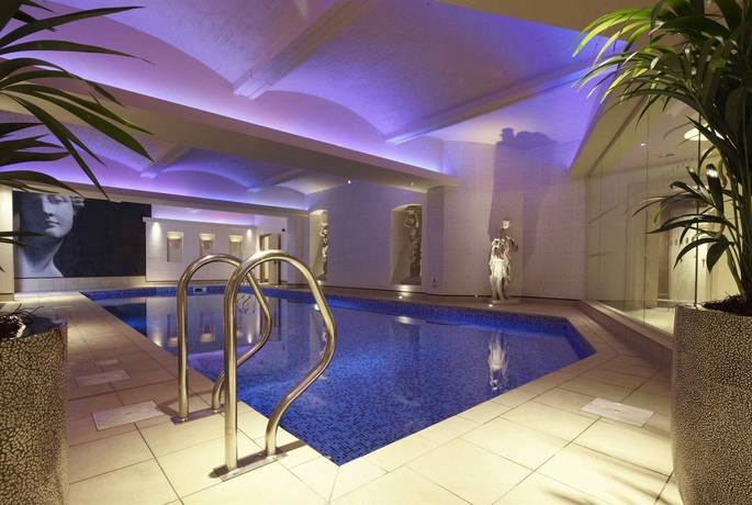 Imagen de la piscina del Hotel The Grand, York. Foto 6