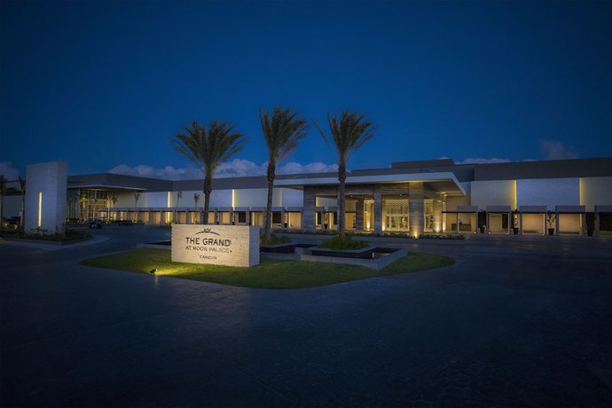 Imagen de los exteriores del Hotel The Grand at Moon Palace. Foto 16