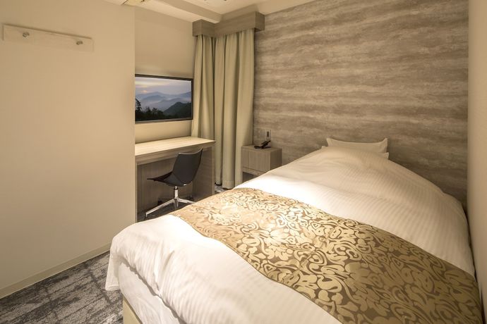 Imagen de la habitación del Hotel The Grandee Shinsaibashi. Foto 13