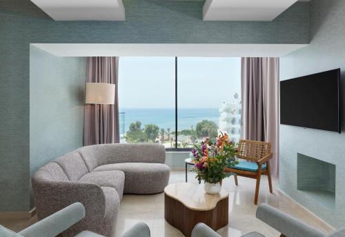 Imagen de la habitación del Hotel The Grandresort &ndash; Limited Edition By Leonardo Hotels. Foto 15