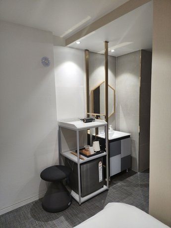 Imagen de la habitación del Hotel The Grang Seogwipo. Foto 19