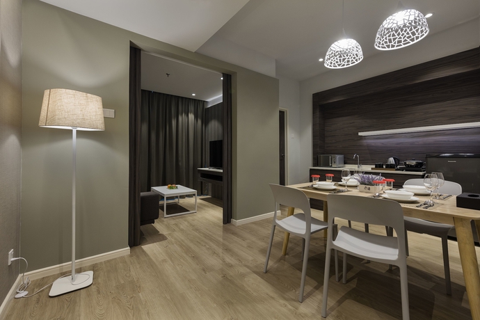 Imagen de la habitación del Hotel The Granite Luxury Penang. Foto 7