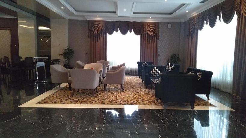 Imagen de los interiores del Hotel The Grantage Hotel and Sky Lounge. Foto 5