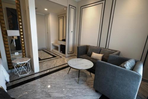 Imagen general del Hotel The Grantage & Sky Lounge. Foto 1