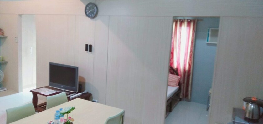 Imagen de la habitación del Hotel The Grass Residences. Foto 3