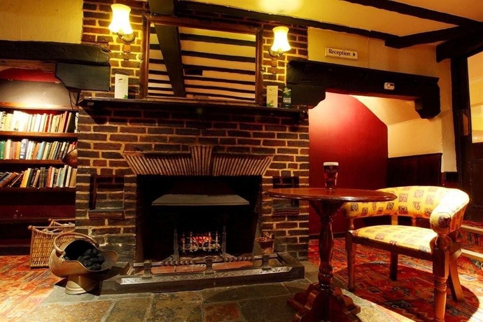 Imagen de los interiores del Hotel The Great Barr. Foto 11
