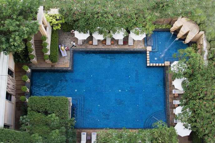 Imagen de la piscina del Hotel The Great Duke Phnom Penh. Foto 14