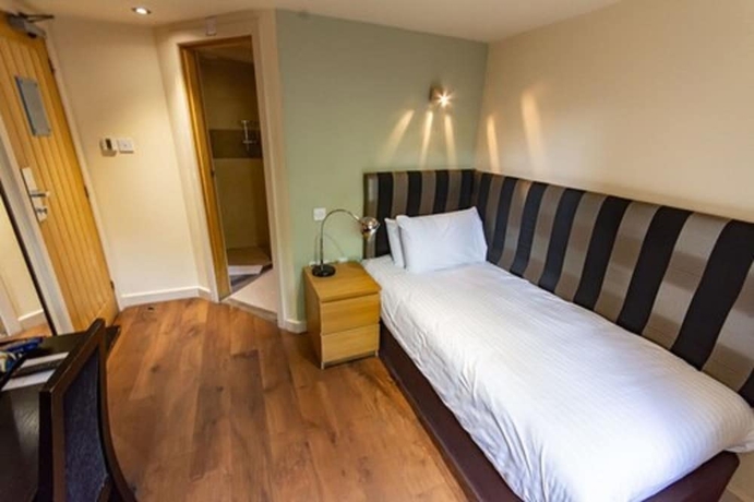 Imagen de la habitación del Hotel The Great Hallingbury Manor. Foto 8