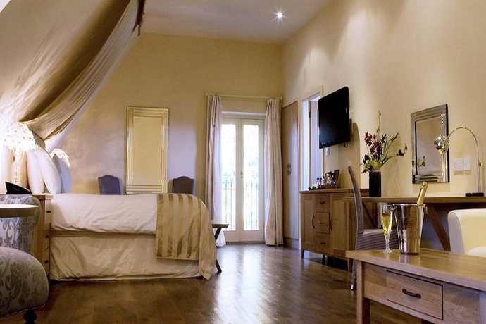 Imagen de la habitación del Hotel The Great Hallingbury Manor. Foto 16