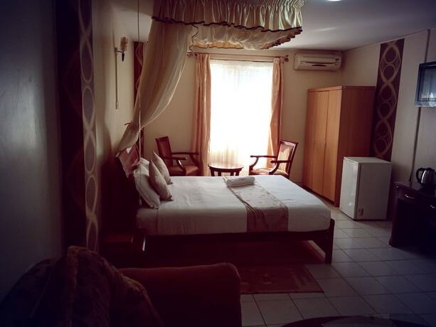 Imagen de la habitación del Hotel The Great Lakes. Foto 9