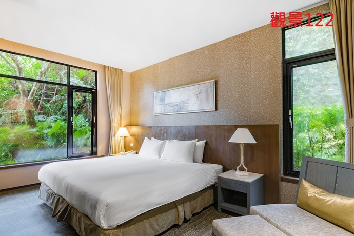 Imagen de la habitación del Hotel The Great Roots Forestry Spa Resort. Foto 10