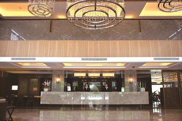 Imagen de los interiores del Hotel The Great Roots Forestry Spa Resort. Foto 18