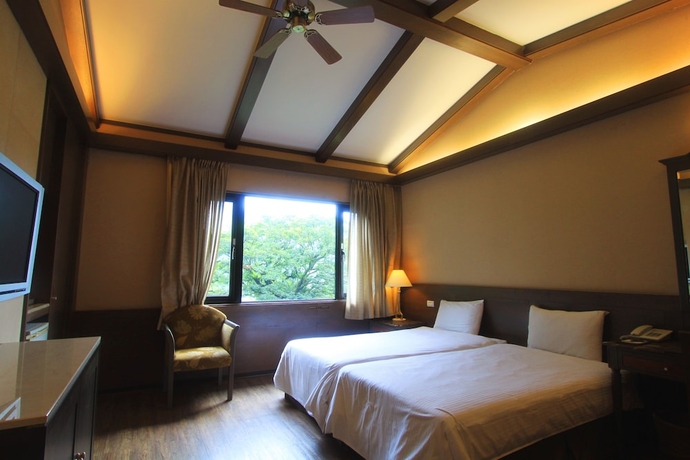 Imagen de la habitación del Hotel The Great Roots Forestry Spa Resort. Foto 15
