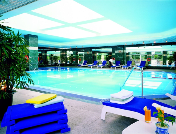 Imagen de la piscina del Hotel The Great Wall Beijing. Foto 16