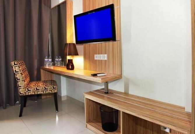 Imagen de la habitación del Hotel The Green, Bekasi. Foto 7