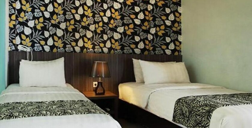 Imagen de la habitación del Hotel The Green, Bekasi. Foto 12